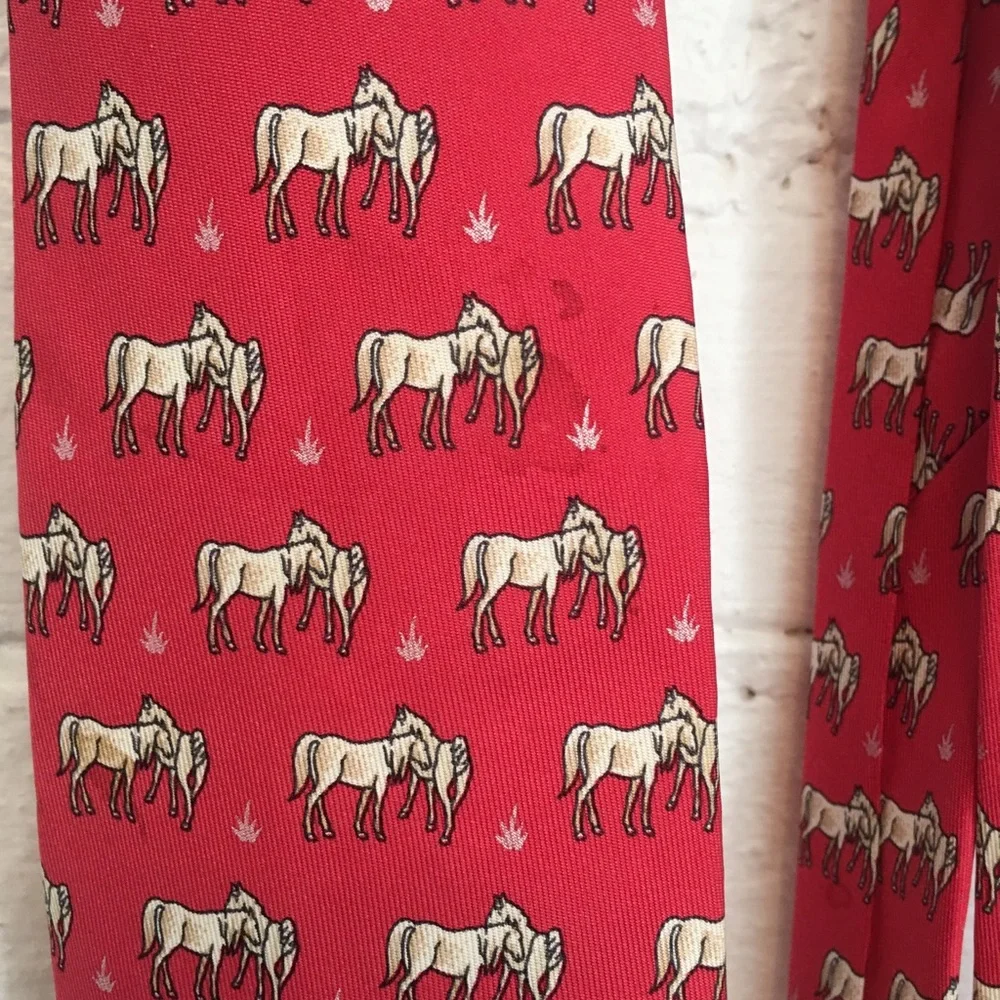 Hermes silk horse print necktie dark pink equestrian